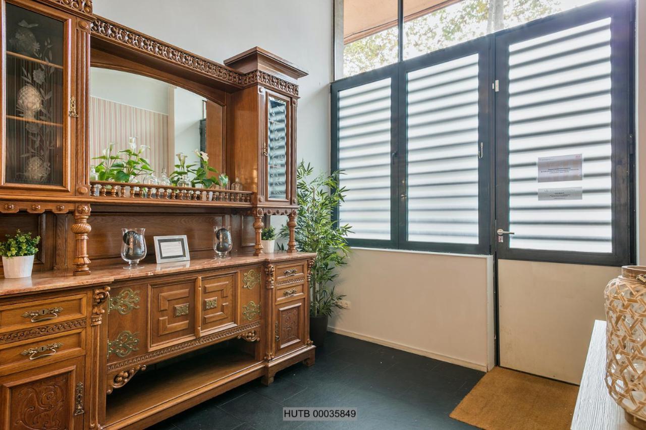 Alcam Les Corts Daire Barselona Dış mekan fotoğraf